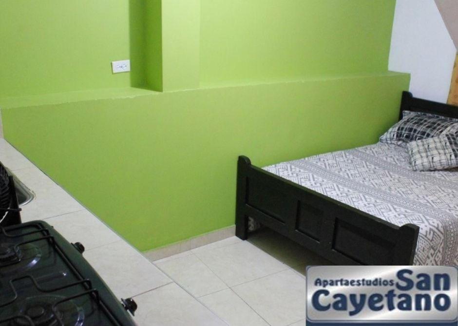 Apartaestudios San Cayetano Cali Extérieur photo