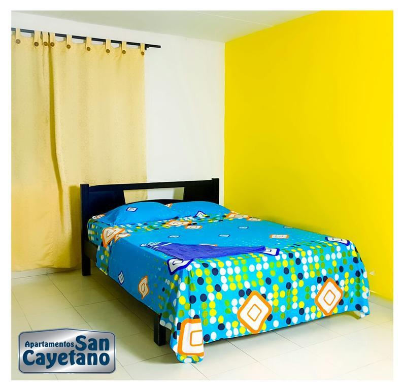 Apartaestudios San Cayetano Cali Extérieur photo